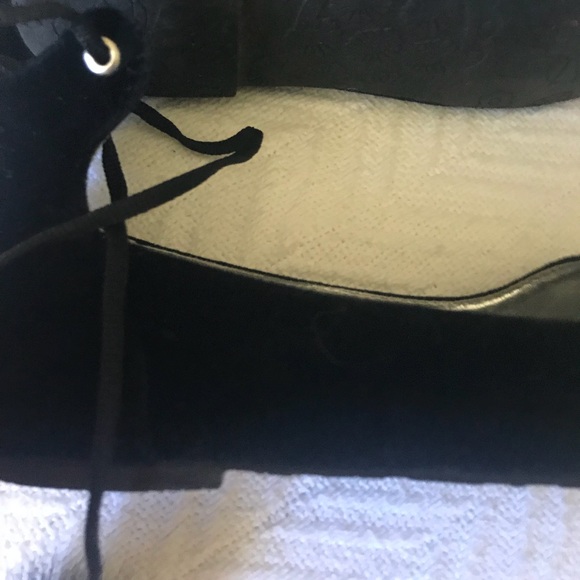 Nanette Lepore black velvet Pom-Pom ankle strap - Picture 3 of 8